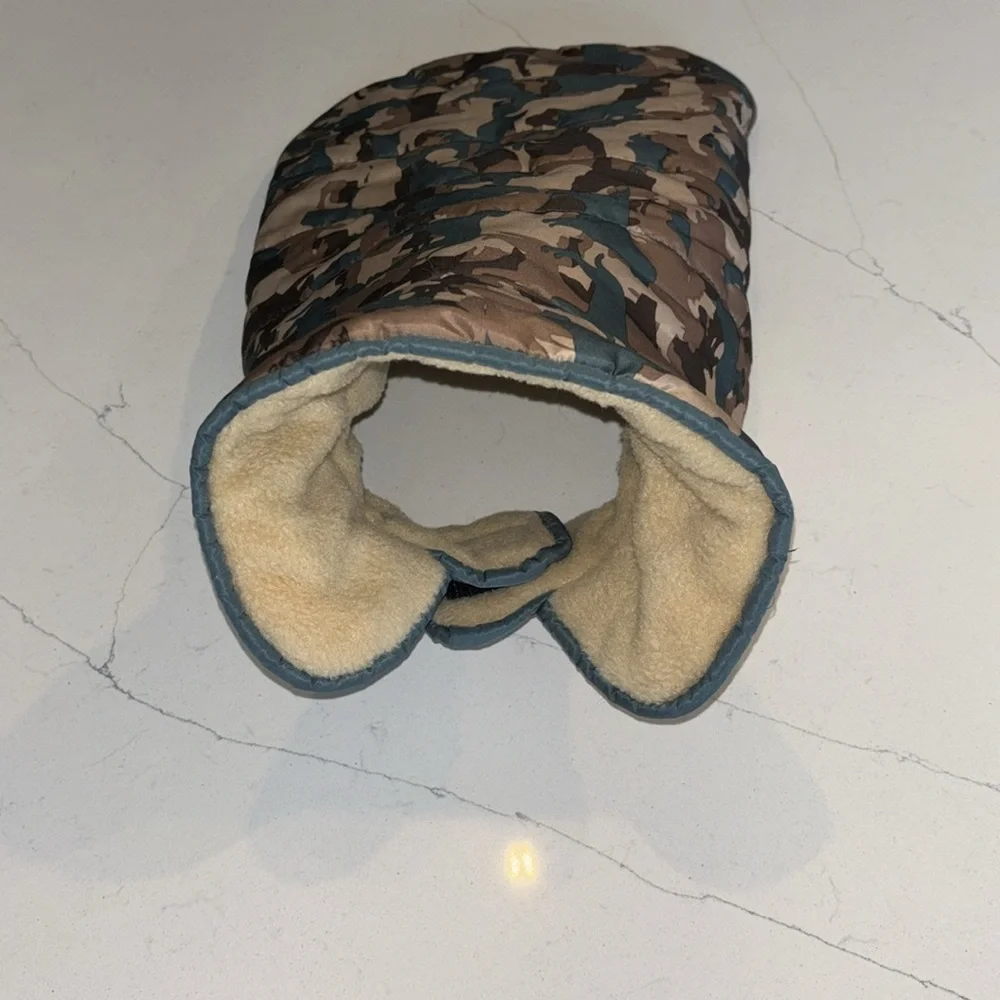 N/A reversible camouflaged